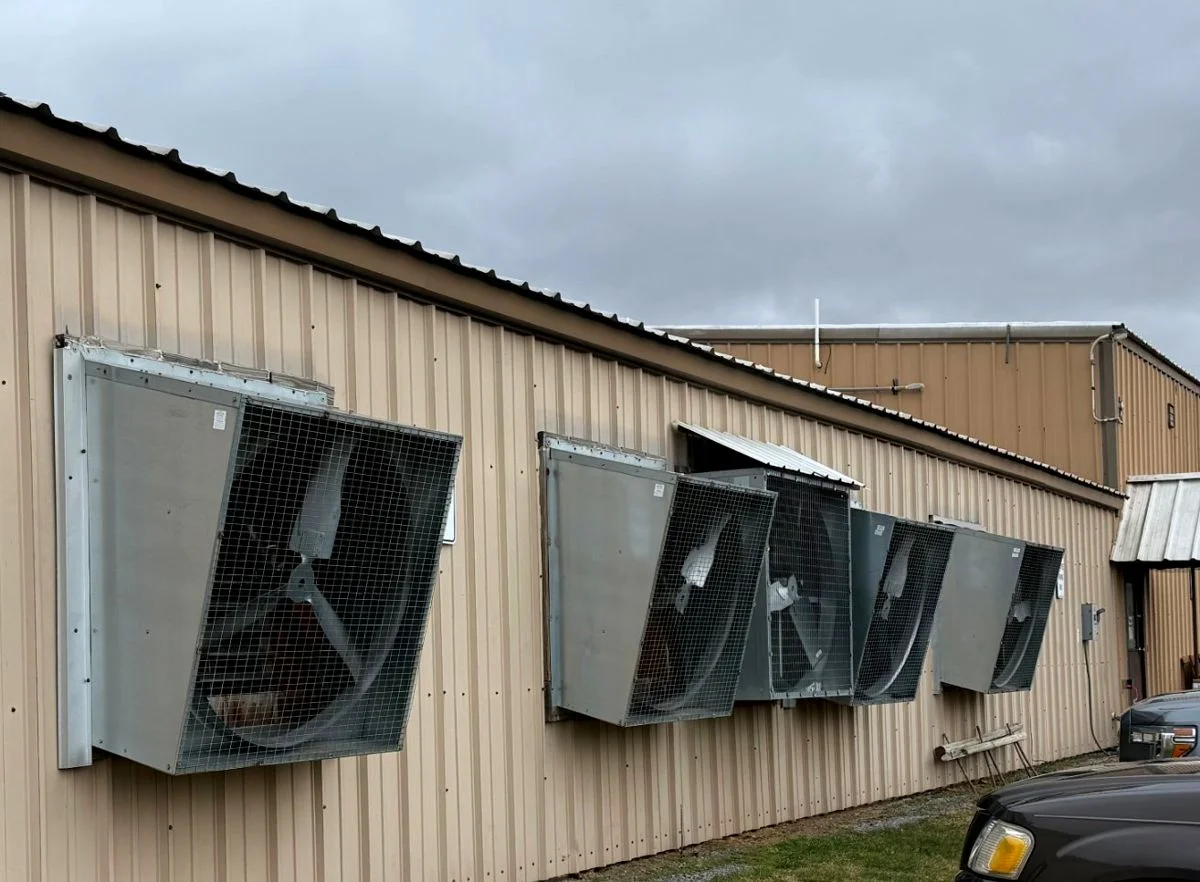 Exhaust fan cooling in Air-cooled warehouse hosting facility 1 in NY state